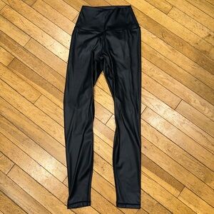 Woman’s Dixxon leggings bottoms pants